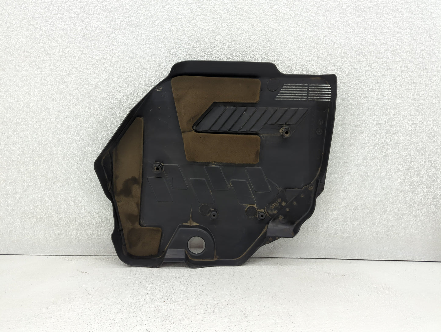 2007 Chevrolet Malibu Engine Cover - Oemusedautoparts1.com