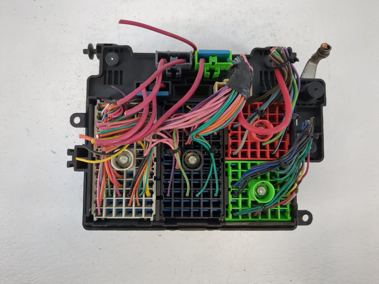 2006-2007 Chevrolet Silverado 1500 Fusebox Fuse Box Panel Relay Module P/N:15139209 Fits Fits 2006 2007 OEM Used Auto Parts