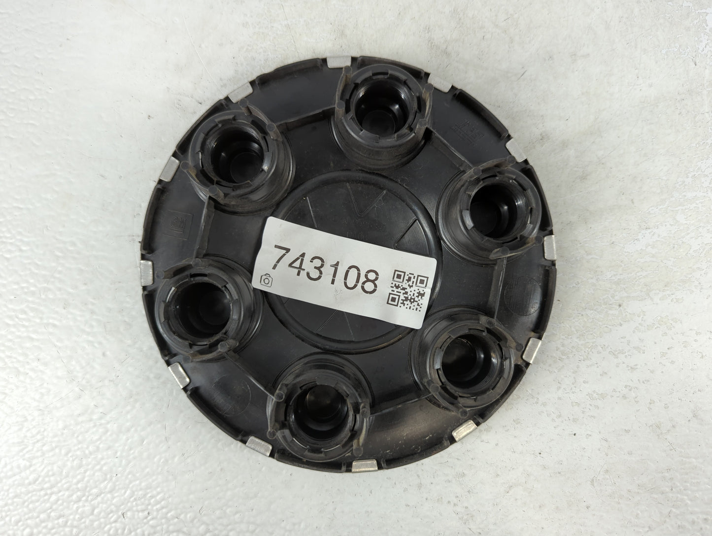 2007 Chevrolet Silverado 1500 Rim Wheel Center Cap 743108 - Oemusedautoparts1.com