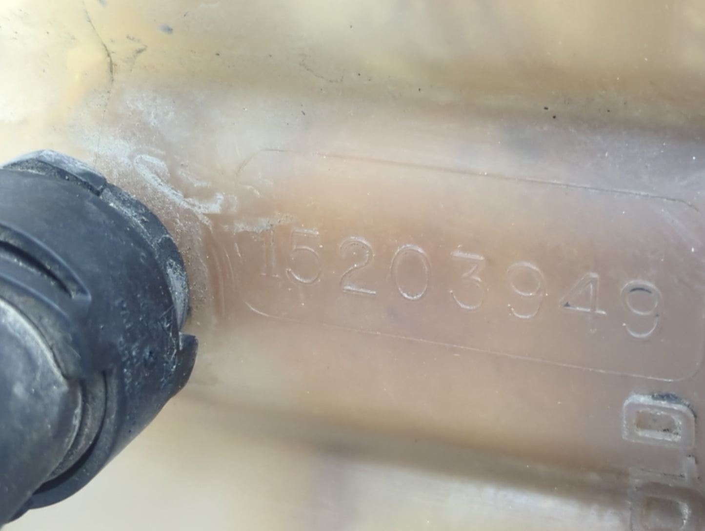 Silverado 1500 Classic Radiator Coolant Overflow Expansion Tank Bottle - Oemusedautoparts1.com