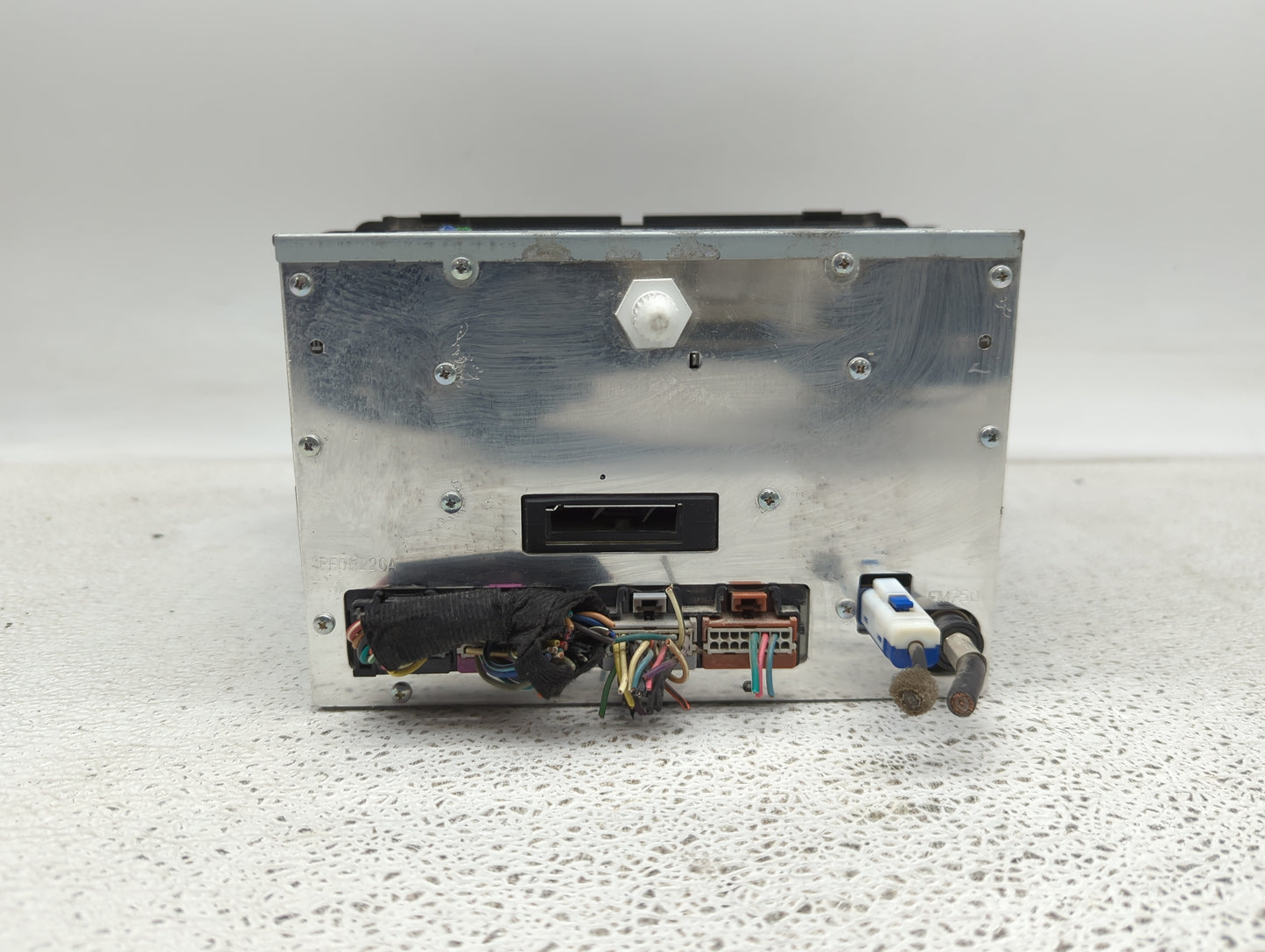 2007 Chevrolet Suburban 1500 Radio AM FM Cd Player Receiver Replacement P/N:15882766 DW468100-5174 Fits OEM Used Auto Parts