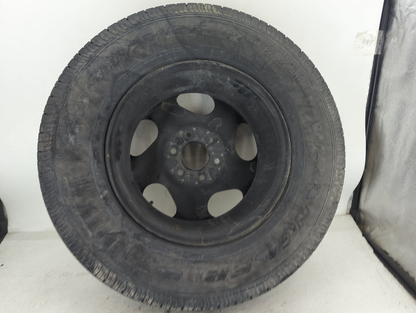 2002-2009 Chevrolet Trailblazer Spare Donut Tire Wheel Rim Oem - Oemusedautoparts1.com