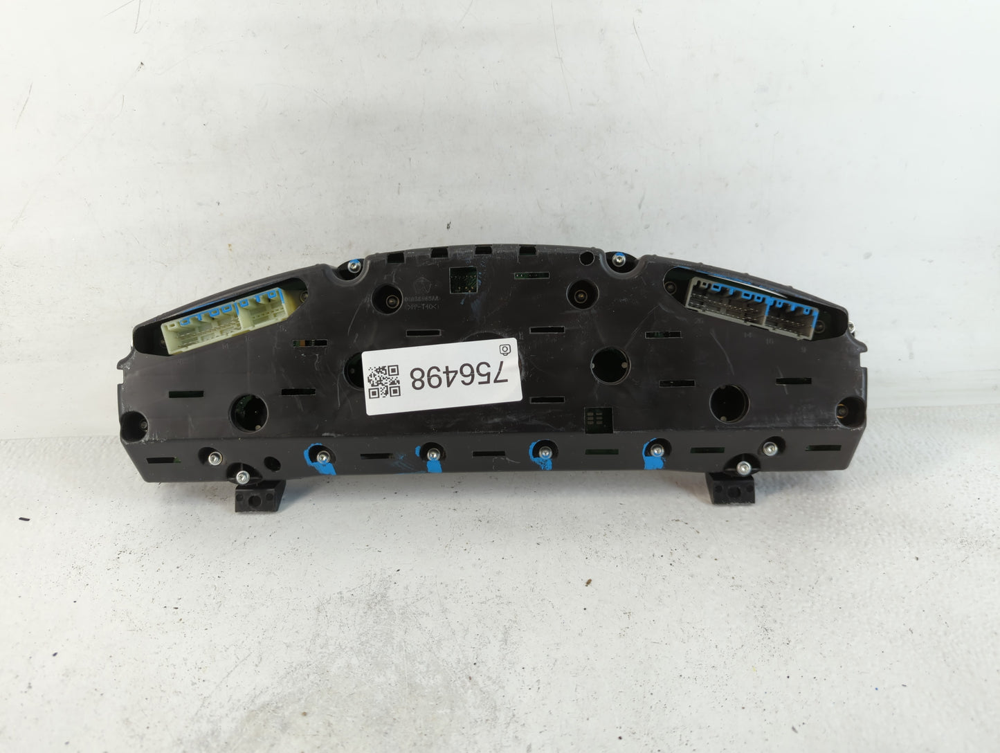 2007 Chrysler 300 Instrument Cluster Speedometer Gauges P/N:P05172056AE Fits OEM Used Auto Parts - Oemusedautoparts1.com