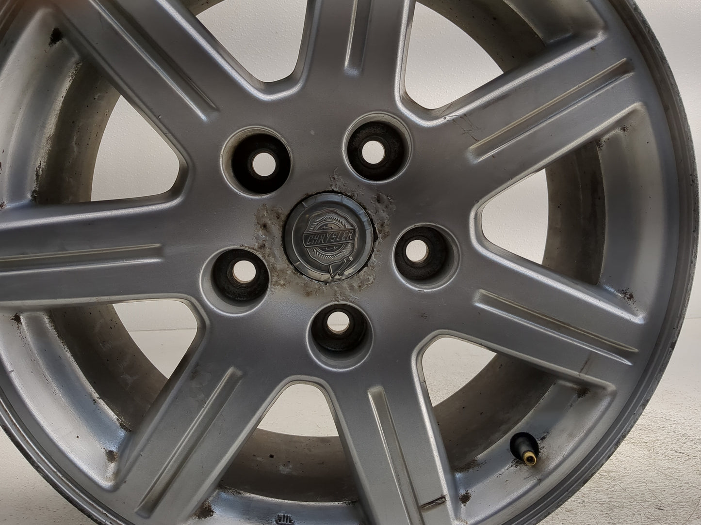 2007-2009 Chrysler Aspen Oem Wheel Rim - Oemusedautoparts1.com