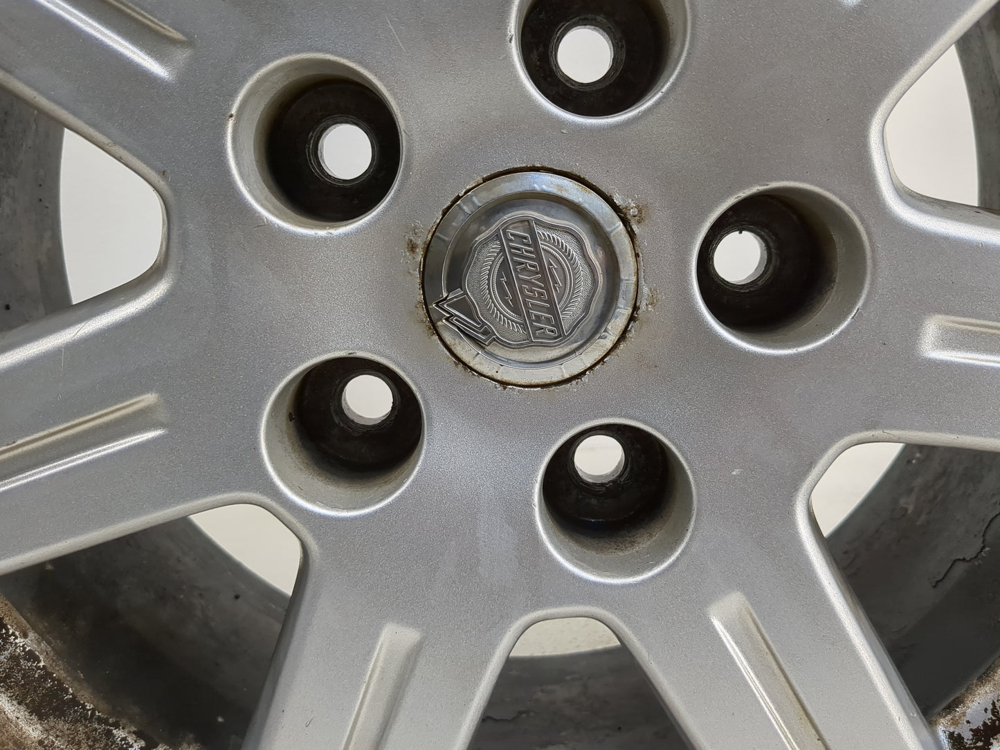 2007-2009 Chrysler Aspen Oem Wheel Rim - Oemusedautoparts1.com