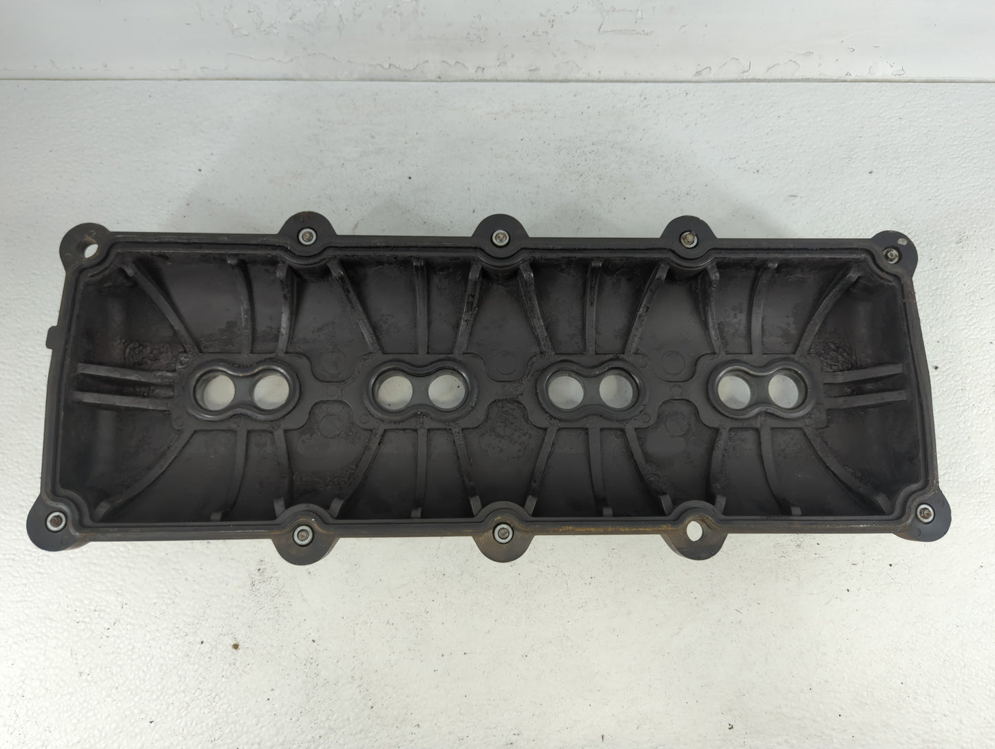 2007 Chrysler Aspen Driver Left Cylinder Head Valve Cover P/N:P53022026HA Fits OEM Used Auto Parts - Oemusedautoparts1.com