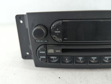 2004-2008 Chrysler Pacifica Am Fm Cd Player Radio Receiver 673518