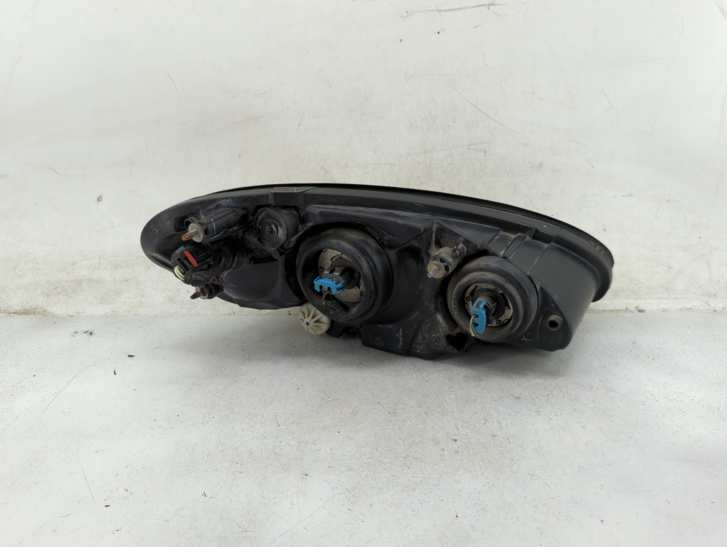 2006-2010 Chrysler Pt Cruiser Driver Left Oem Head Light Headlight Lamp 1120792 - Oemusedautoparts1.com