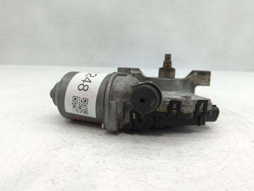 2006-2010 Chrysler Pt Cruiser Front Windshield Wiper Motor P/N:05152034AA Fits Fits 2006 2007 2008 2009 2010 OEM Used Auto Parts