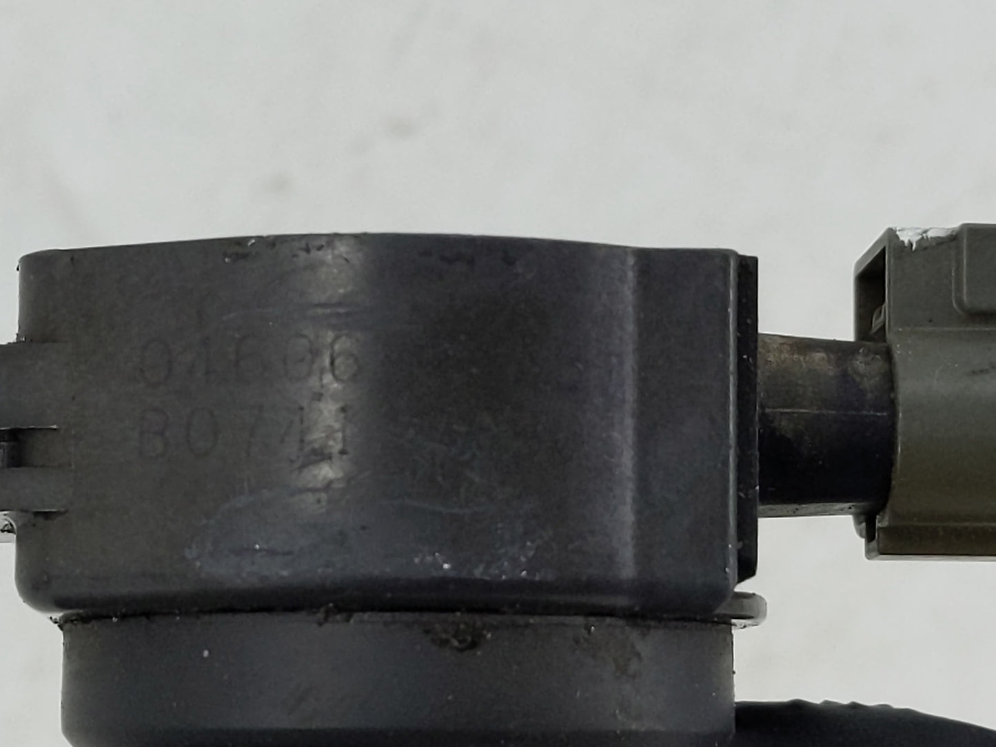 2007-2010 Chrysler Sebring Ignition Coil Igniter Pack - Oemusedautoparts1.com