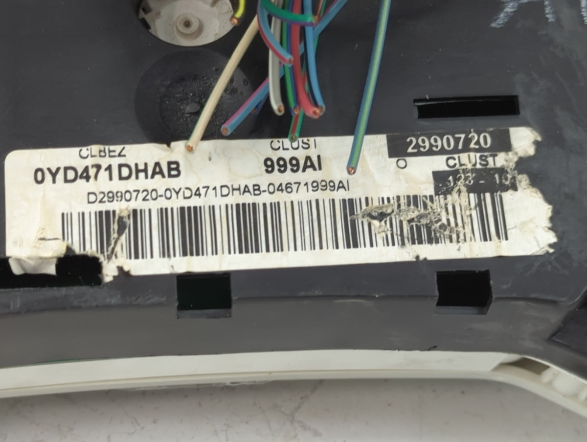 2007-2008 Dodge Caliber Instrument Cluster Speedometer Gauges Miles:115K Fits Fits 2007 2008 OEM Used Auto Parts - Oemusedau
