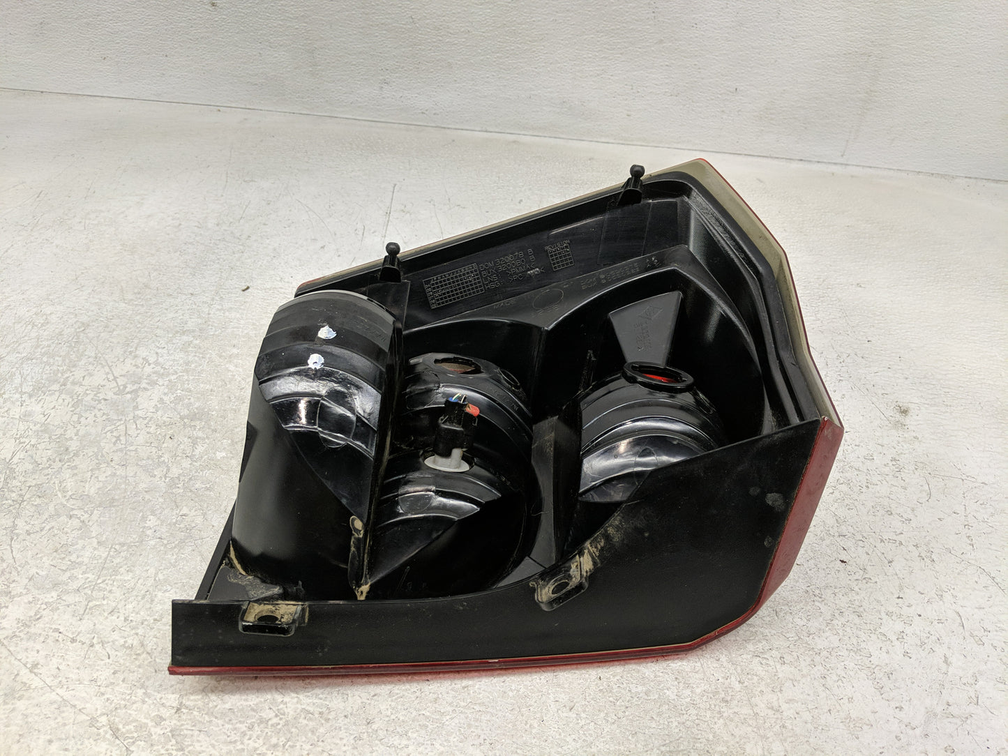 2007 Dodge Caliber Tail Light Assembly Passenger Right OEM P/N:0530388CA 05303752 A Fits OEM Used Auto Parts - Oemusedautopa