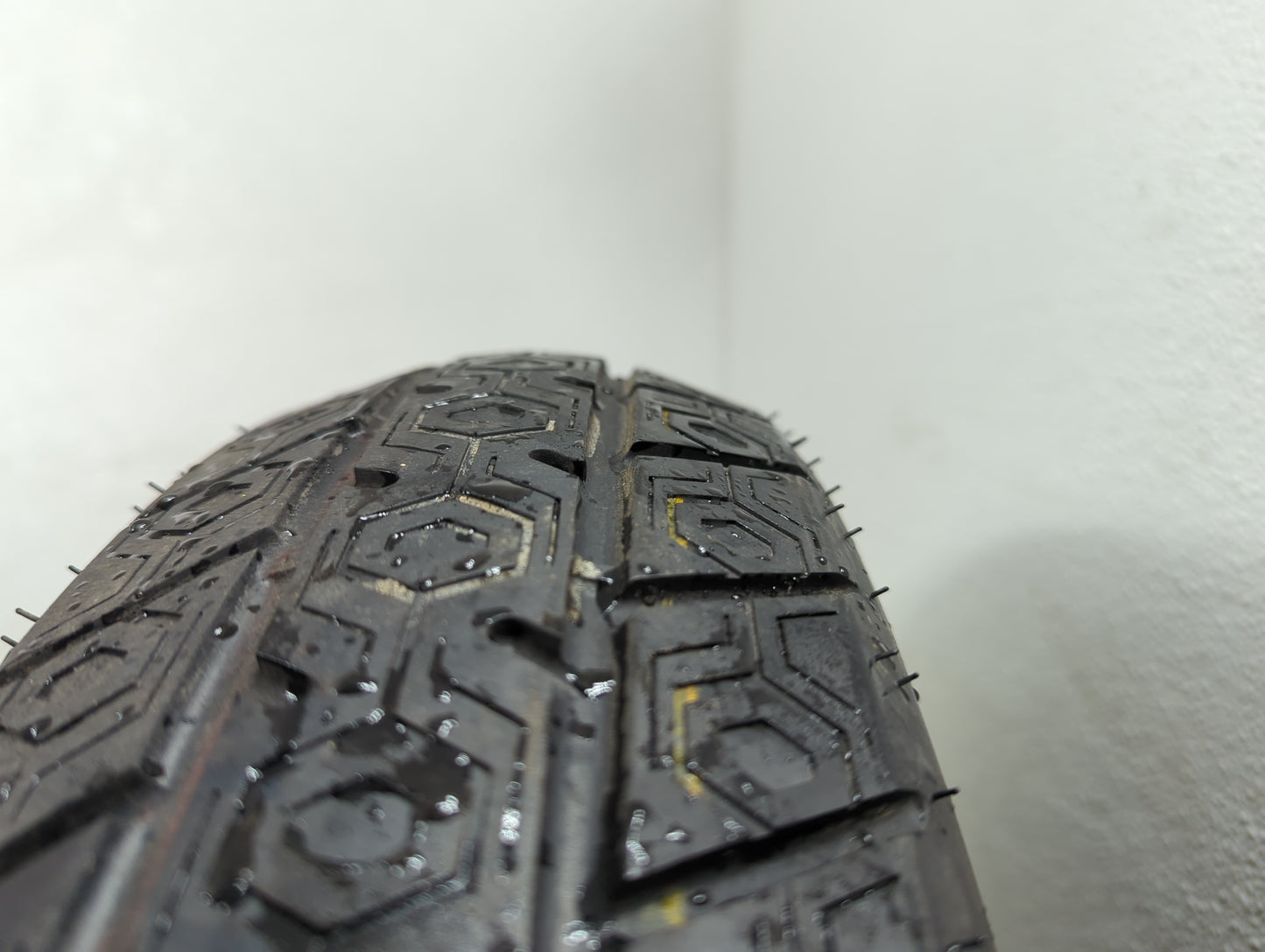 2007-2012 Dodge Caliber Spare Donut Tire Wheel Rim Oem 1317716 - Oemusedautoparts1.com
