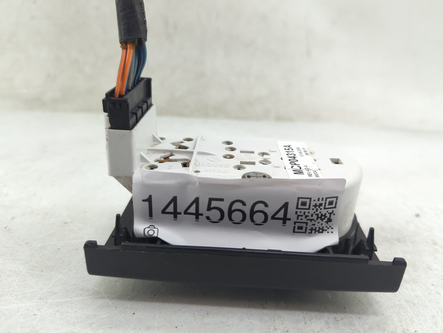 2004-2009 Dodge Durango Climate Control Module Temperature AC/Heater Replacement P/N:MCP04315A 58024B Fits OEM Used Auto Par