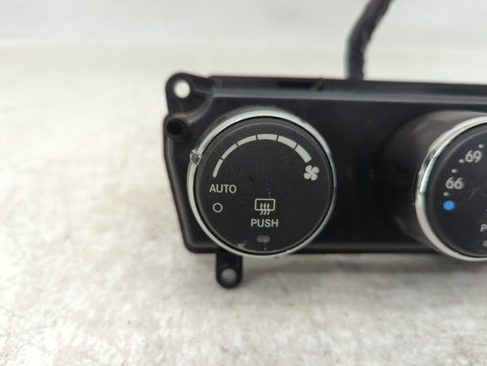 2006-2007 Dodge Ram 1500 Climate Control Module Temperature AC/Heater Replacement P/N:58024B Fits Fits 2006 2007 2008 OEM Used Auto Parts