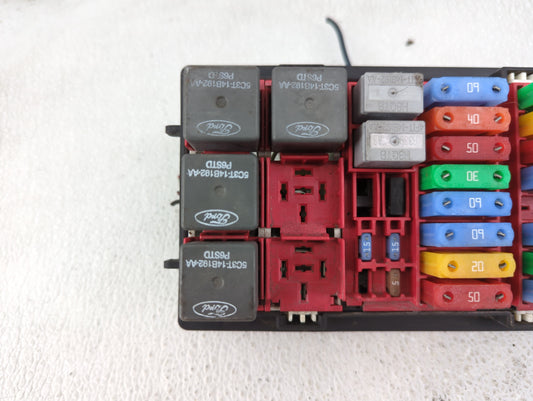 2005-2008 Ford E-150 Fusebox Fuse Box Panel Relay Module Fits Fits 2005 2006 2007 2008 OEM Used Auto Parts