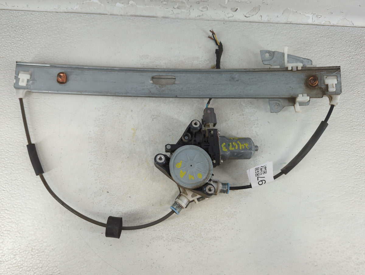2001-2007 Ford Escape Used Window Regulator Passenger Front 1076697 - Oemusedautoparts1.com