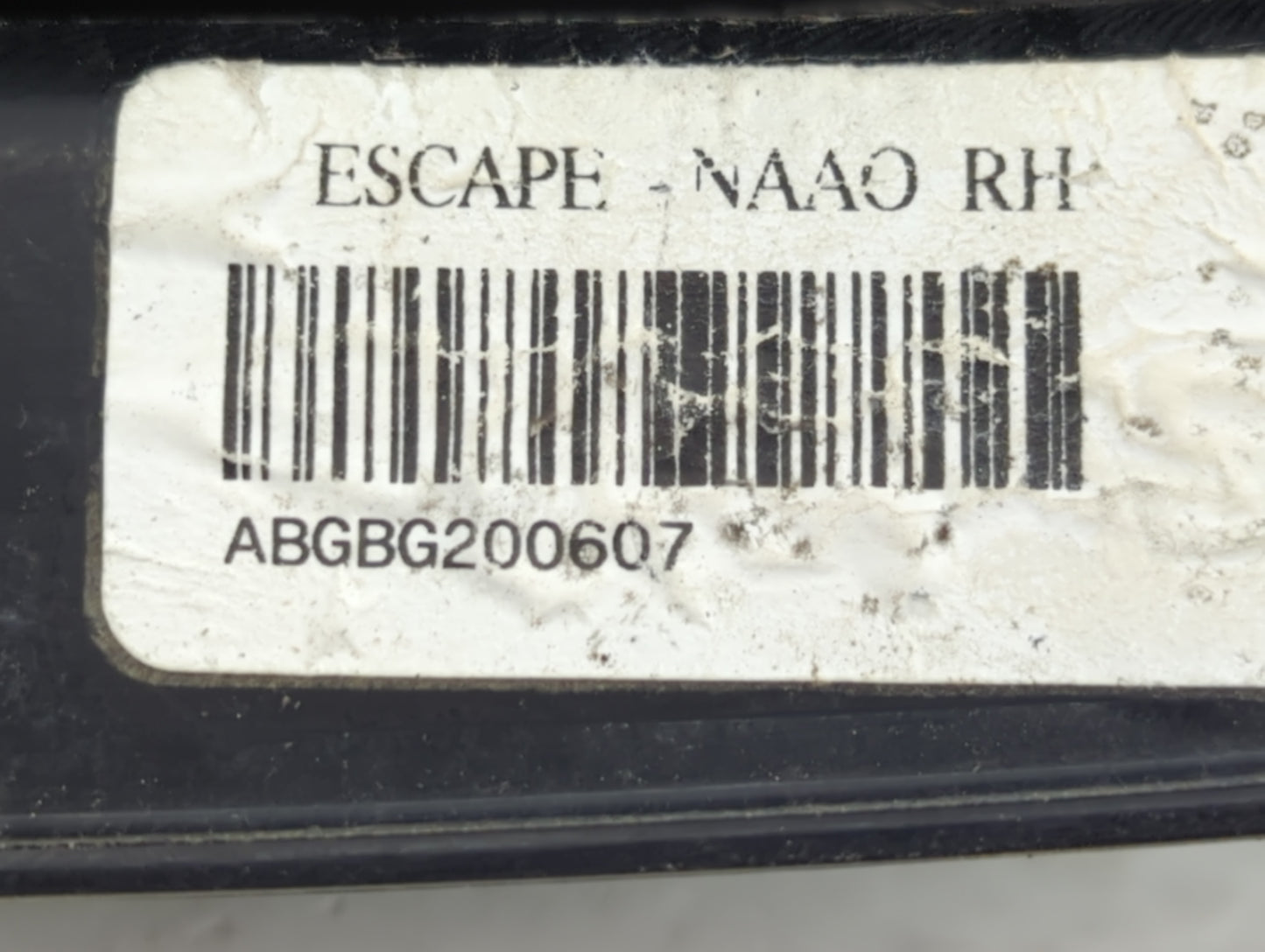 2001-2007 Ford Escape Tail Light Assembly Passenger Right OEM Fits Fits 2001 2002 2003 2004 2005 2006 2007 OEM Used Auto Par