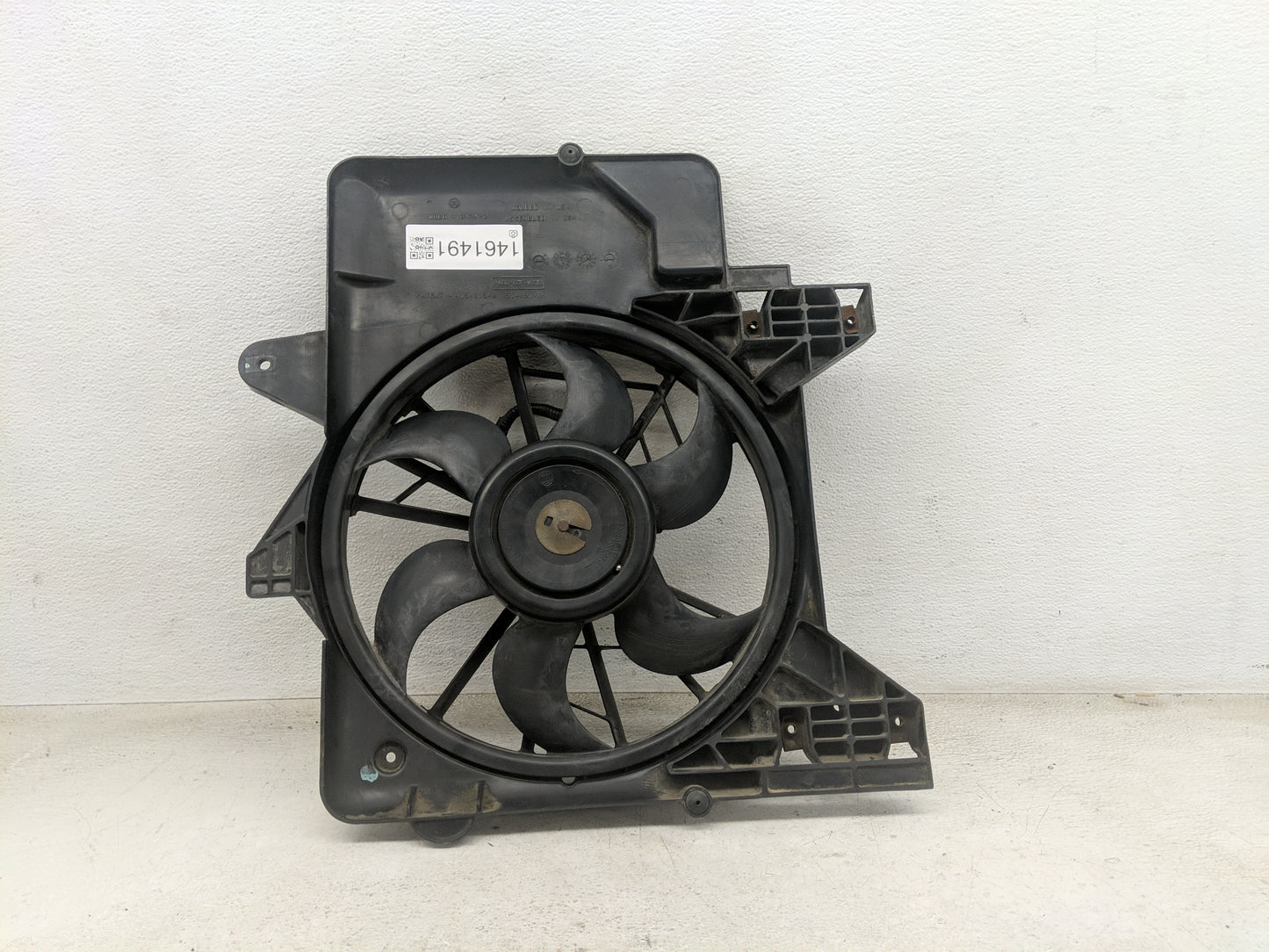 2005-2007 Ford Escape Electric Radiator Cooling Fan Motor Assembly 1461491 - Oemusedautoparts1.com