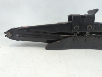 2007 Ford Explorer Spare Scissor Car Jack