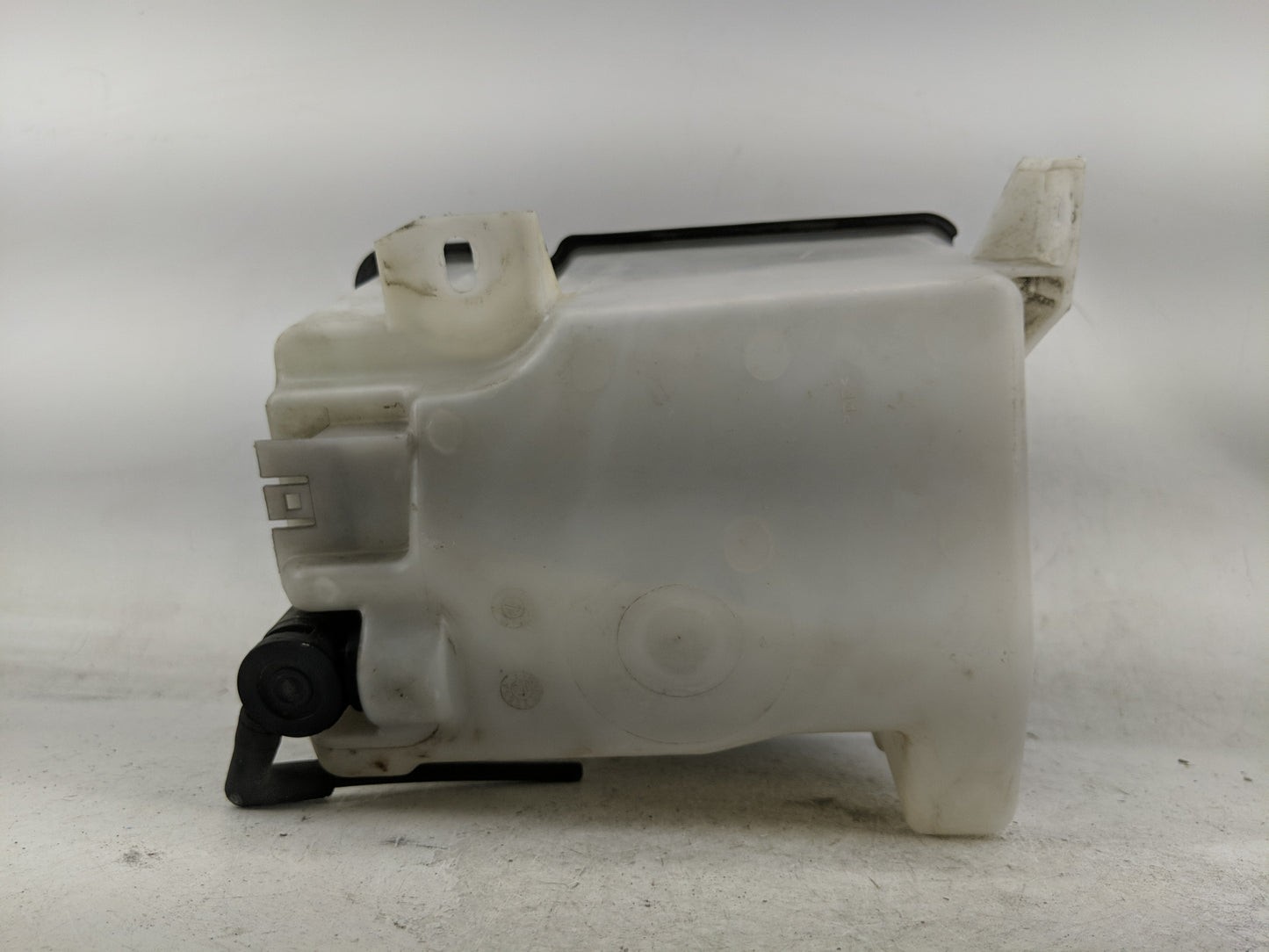 2007-2008 Ford F-150 Windshield Washer Fluid Reservoir Bottle Oem - Oemusedautoparts1.com
