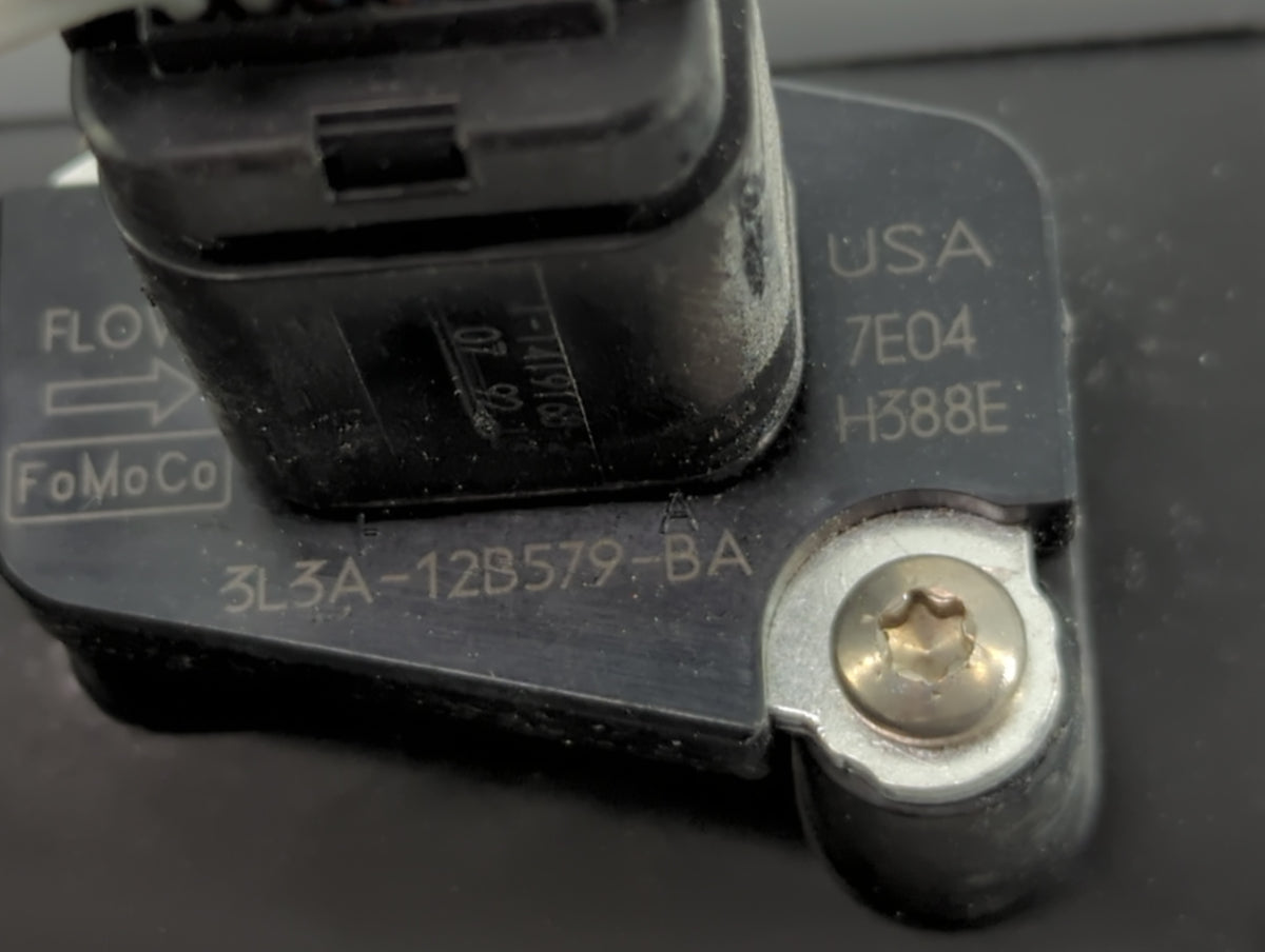 2004-2010 Ford F-150 Mass Air Flow Meter Maf Sensor 635319 - Oemusedautoparts1.com