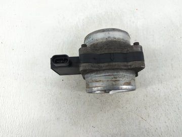 2004-2010 Ford F-150 Throttle Body P/N:02270 9556 Fits Fits 2004 2005 2006 2007 2008 2009 2010 OEM Used Auto Parts