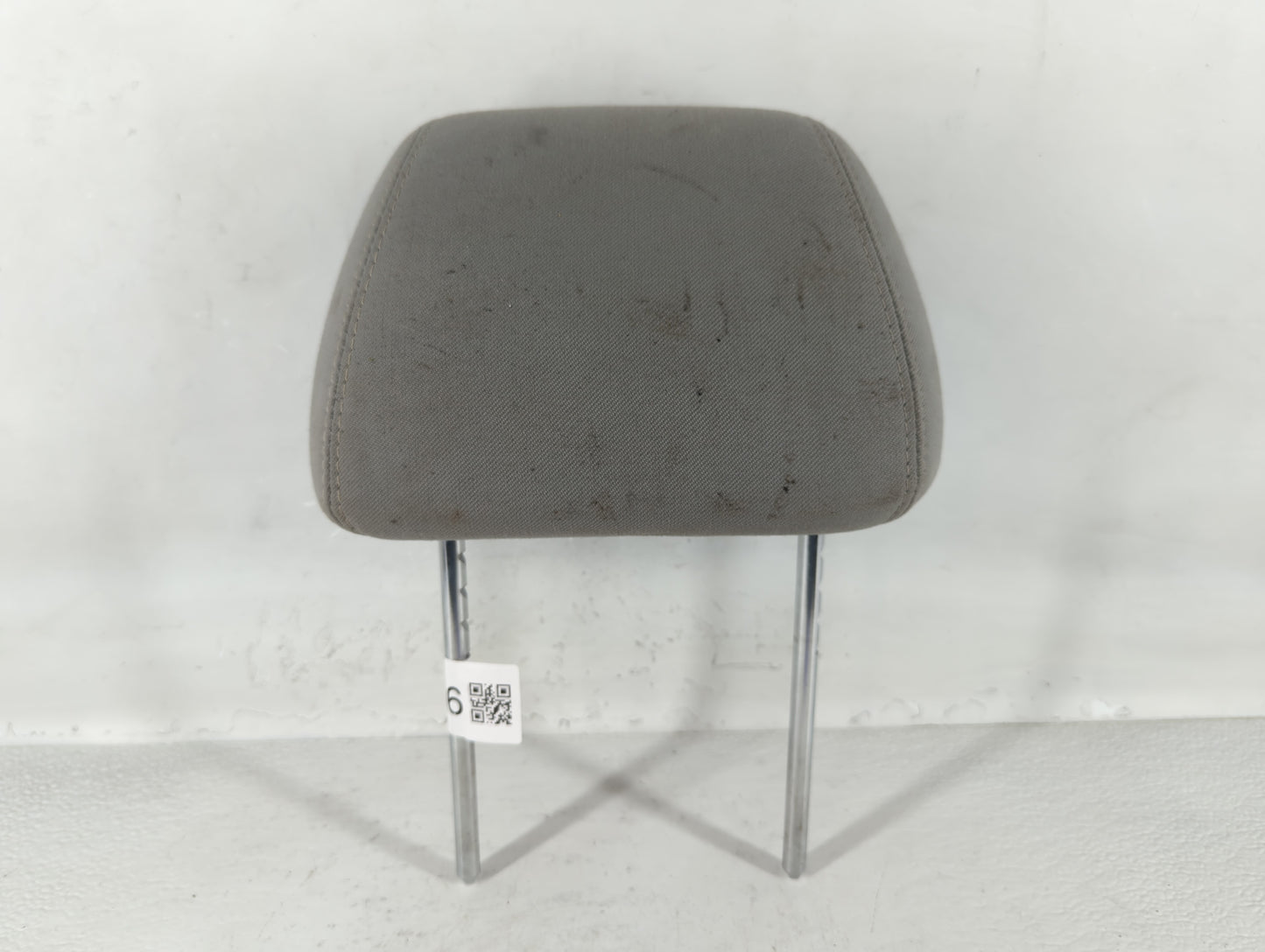 2005-2007 Ford F-250 Super Duty Headrest Head Rest Front Driver Passenger Seat Fits Fits 2005 2006 2007 OEM Used Auto Parts