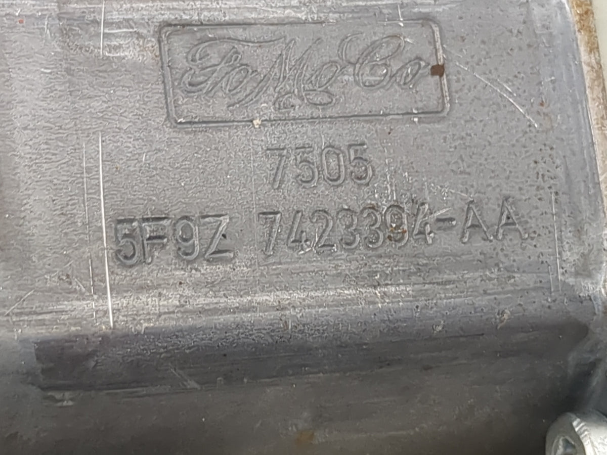 2005-2007 Ford Five Hundred Passenger Front Right Power Window Motor 1501911 - Oemusedautoparts1.com