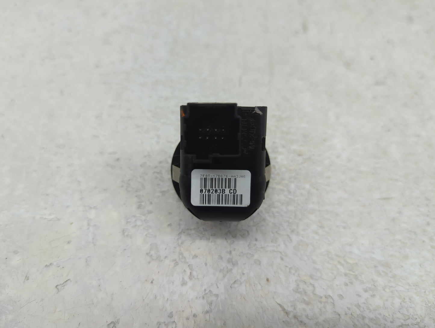 2005-2007 Ford Freestyle Master Power Window Switch Replacement Driver Side Left P/N:7F9T-17B676-AA3JA6 Fits OEM Used Auto P