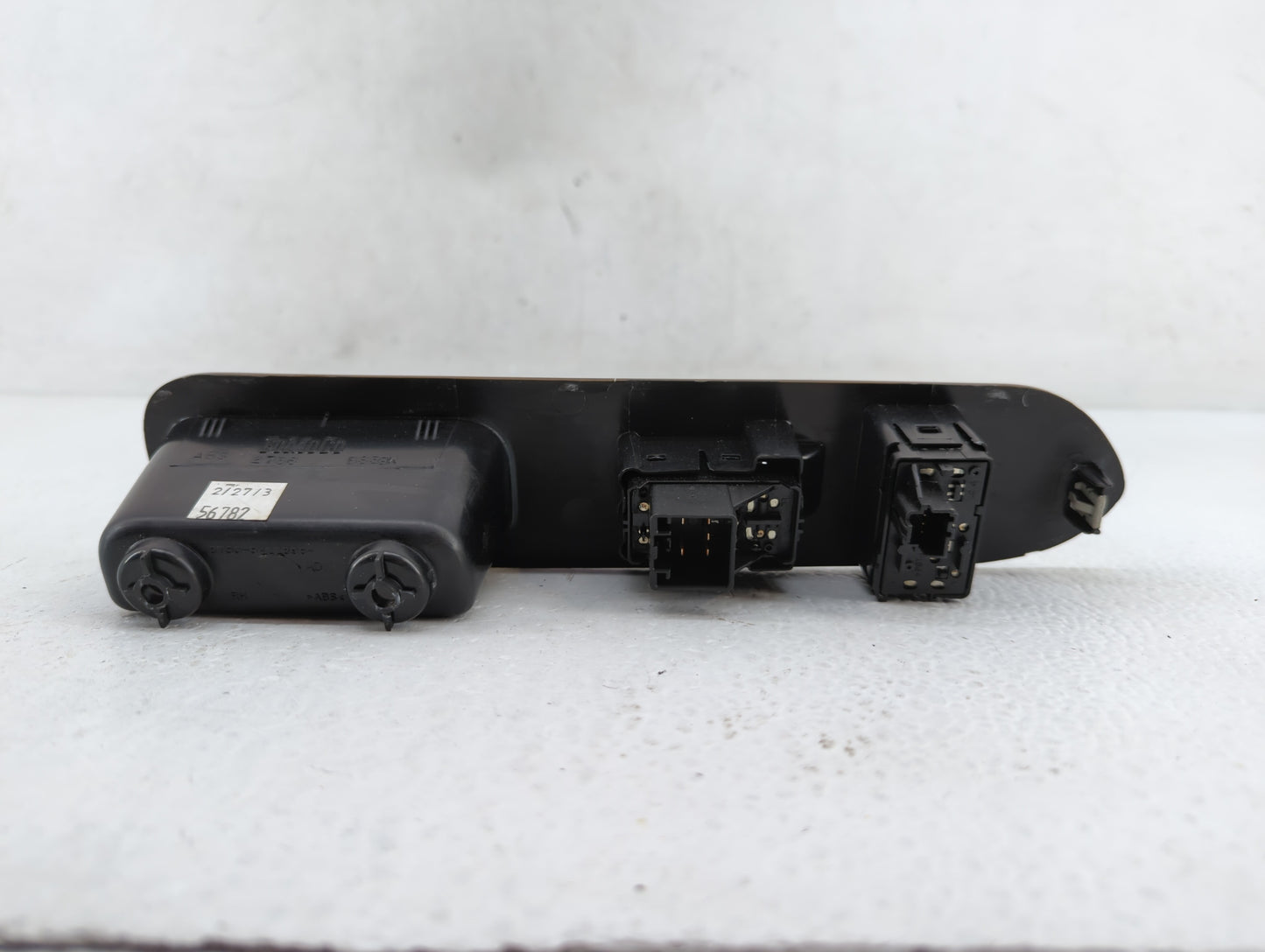 2005-2007 Ford Freestyle Passenger Right Power Window Switch - Oemusedautoparts1.com