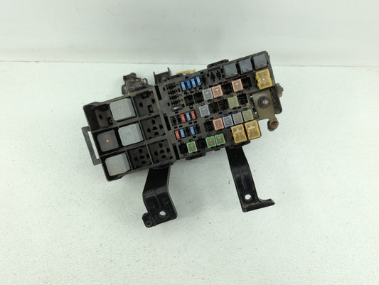 2006-2009 Ford Fusion Fusebox Fuse Box Panel Relay Module P/N:7E5T-14290-G Fits Fits 2006 2007 2008 2009 OEM Used Auto Parts