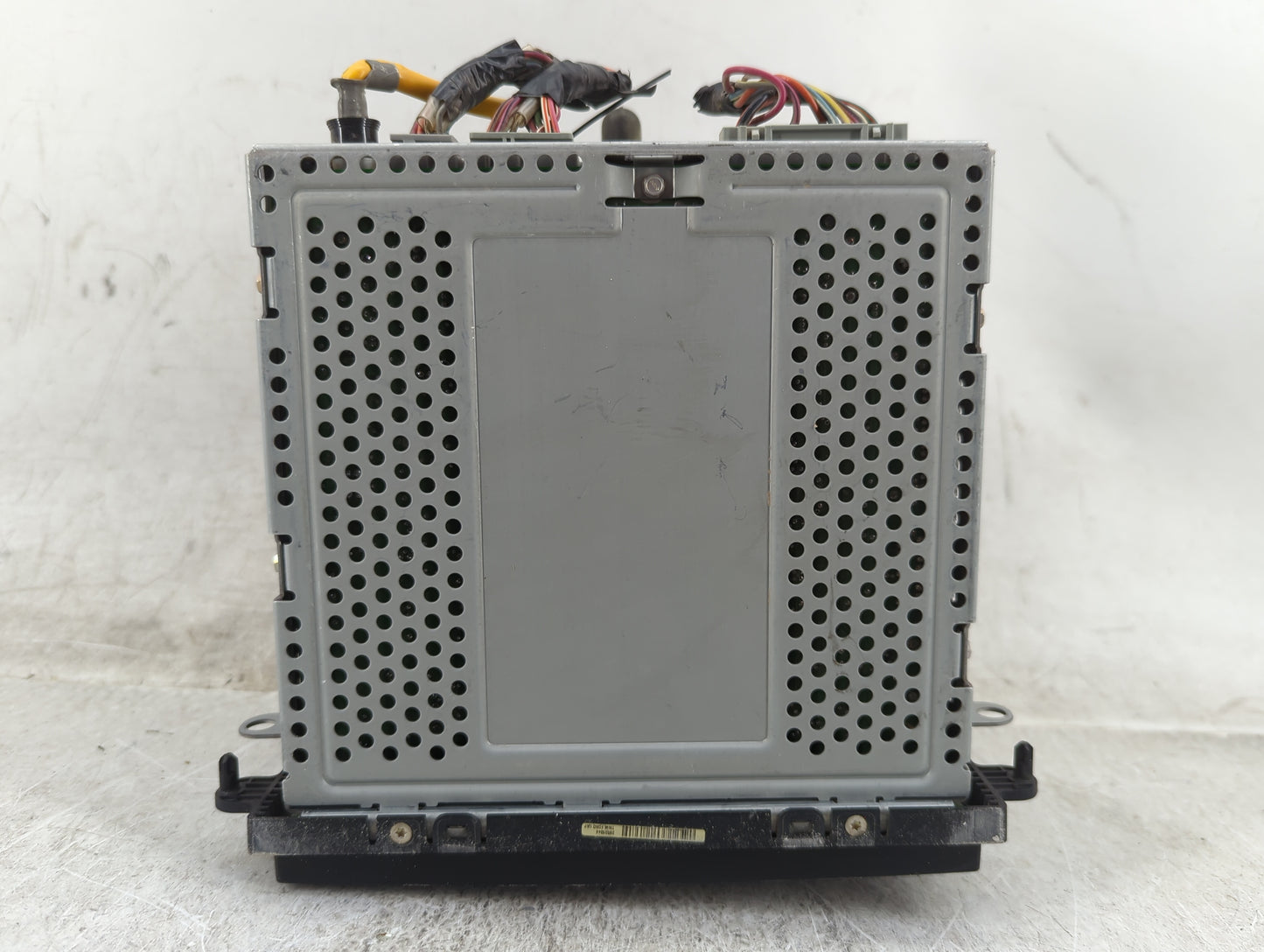 2007 Ford Mustang Radio AM FM Cd Player Receiver Replacement P/N:7R3T-18C815-PB 28084516 Fits OEM Used Auto Parts - Oemuseda