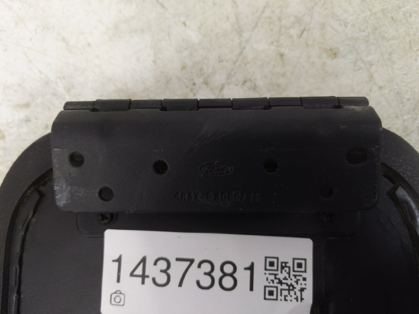 2007 Ford Mustang Center Console Armrest Cover Lid Fits OEM Used Auto Parts - Oemusedautoparts1.com