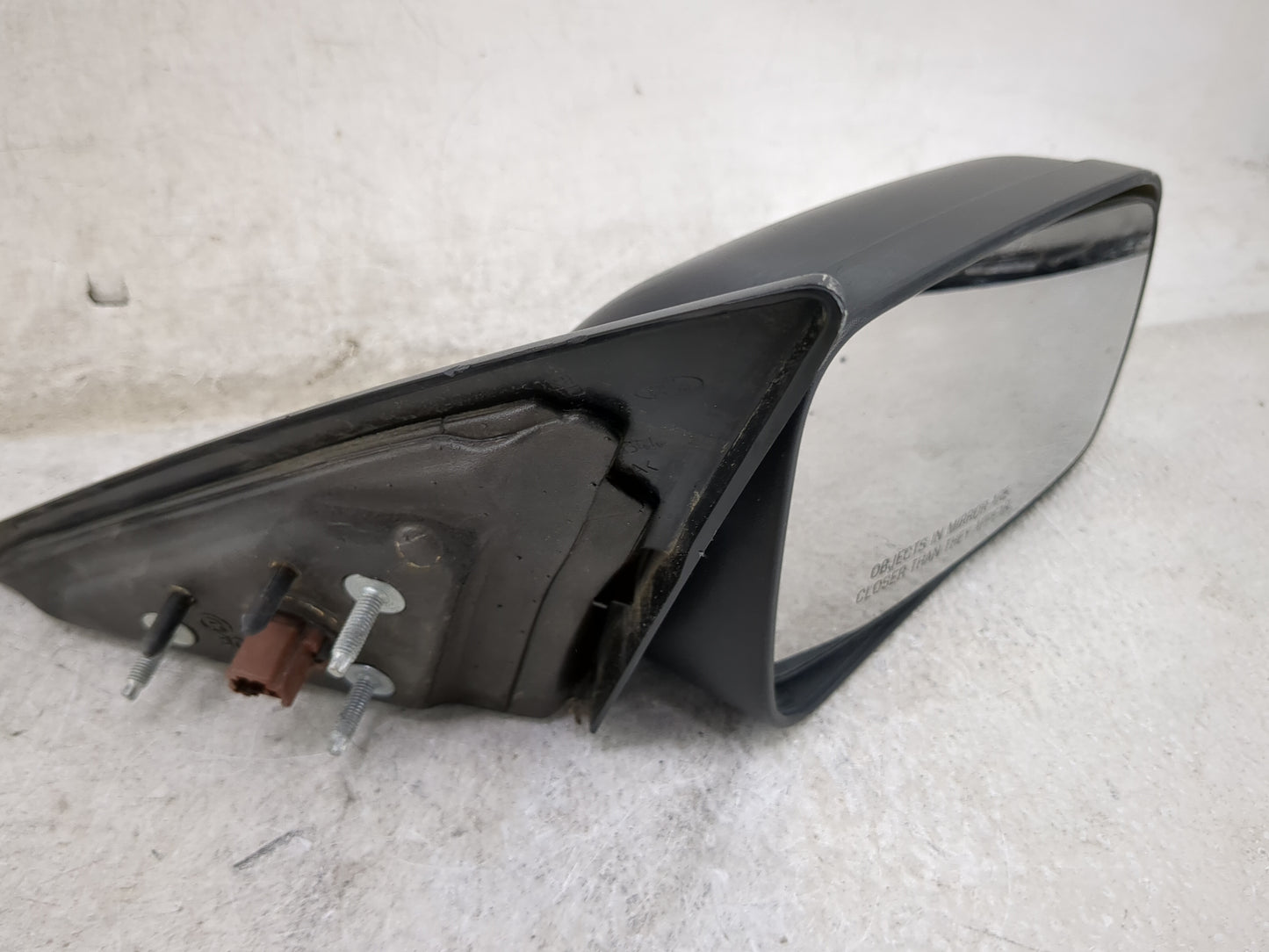 2005-2009 Ford Mustang Passenger Side View Mirror - Right Door Mirror OEM Used - Oemusedautoparts1.com