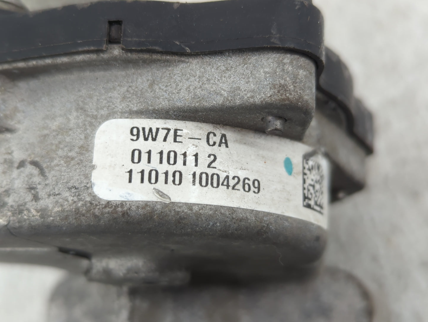 2006-2010 Ford Mustang Throttle Body P/N:9W7E-CA 6R3E-AA Fits OEM Used Auto Parts - Oemusedautoparts1.com
