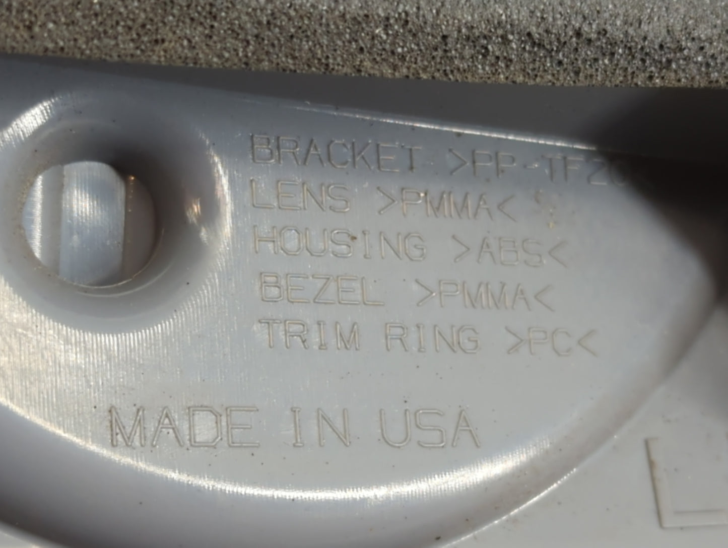 2007-2012 Gmc Acadia Tail Light Assembly Driver Left OEM Fits Fits 2007 2008 2009 2010 2011 2012 OEM Used Auto Parts - Oemus