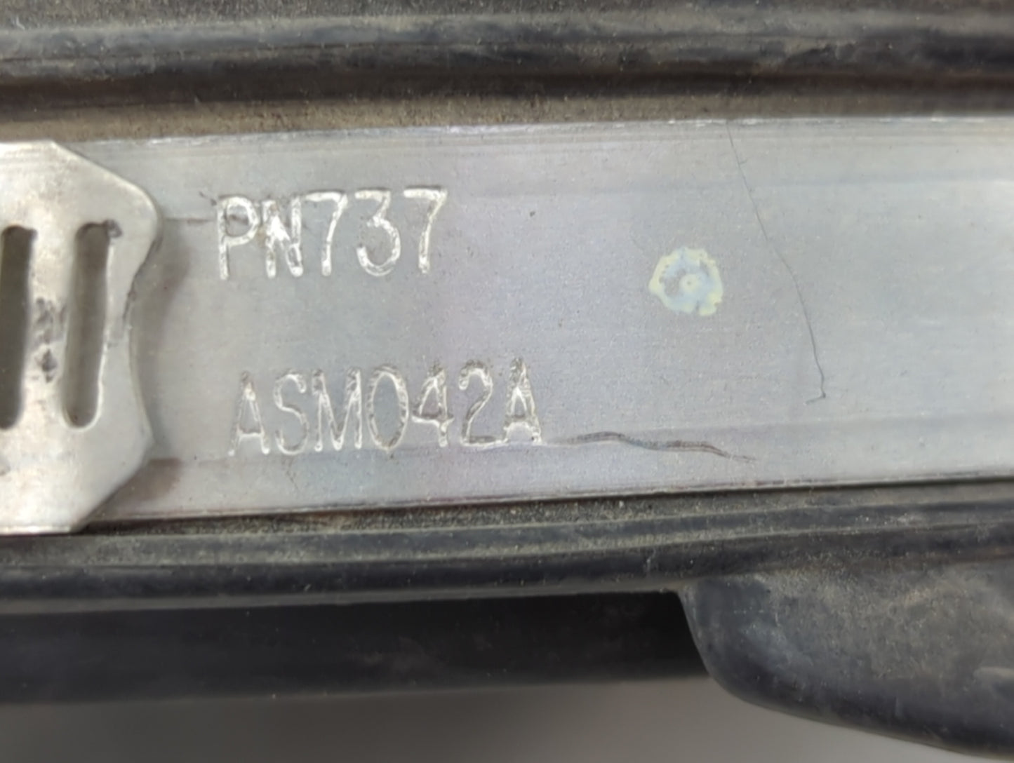 2007-2007 Gmc Sierra Mass Air Flow Meter Maf - Oemusedautoparts1.com