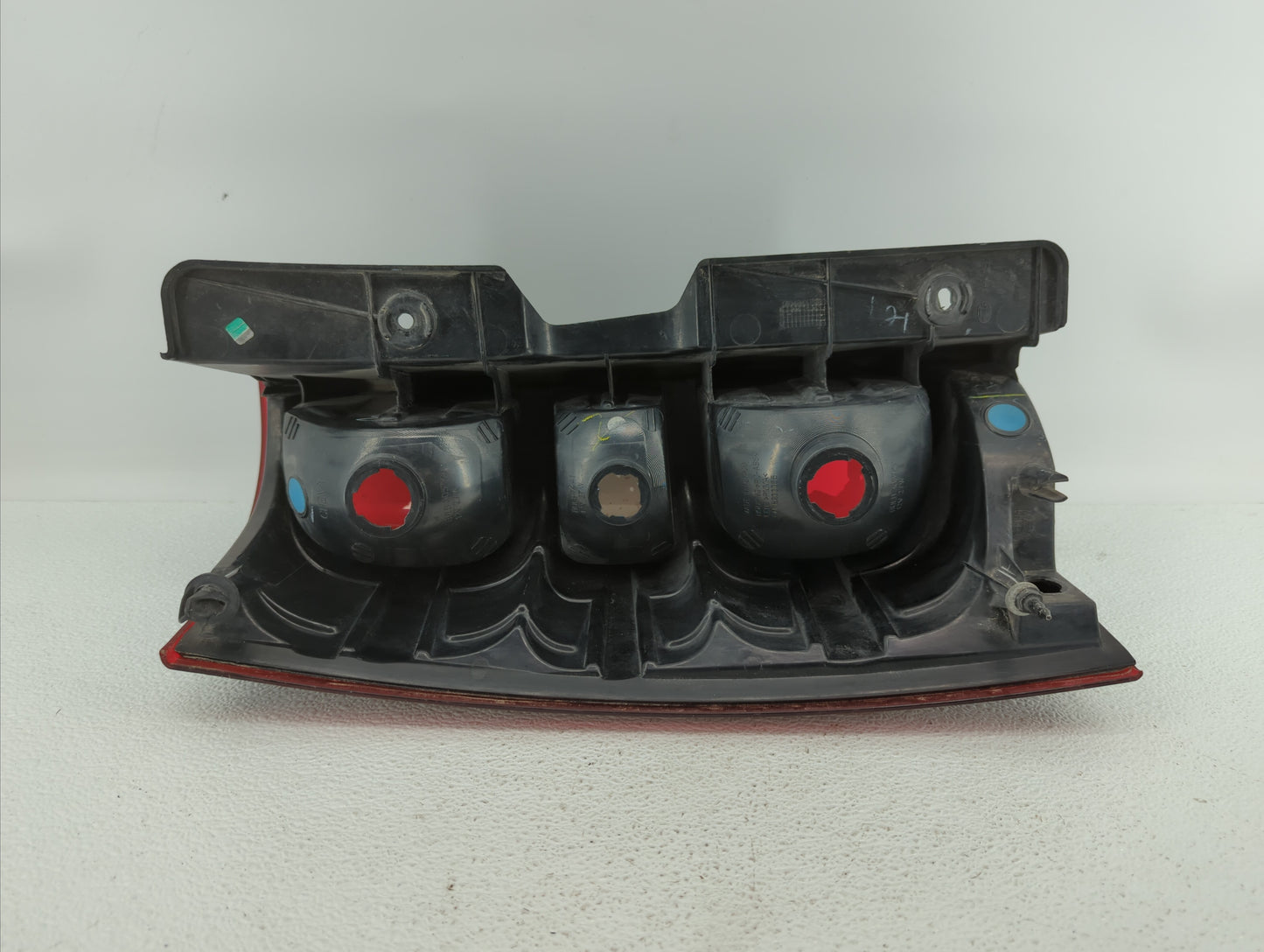 2007 Gmc Yukon Tail Light Assembly Driver Left OEM Fits OEM Used Auto Parts - Oemusedautoparts1.com