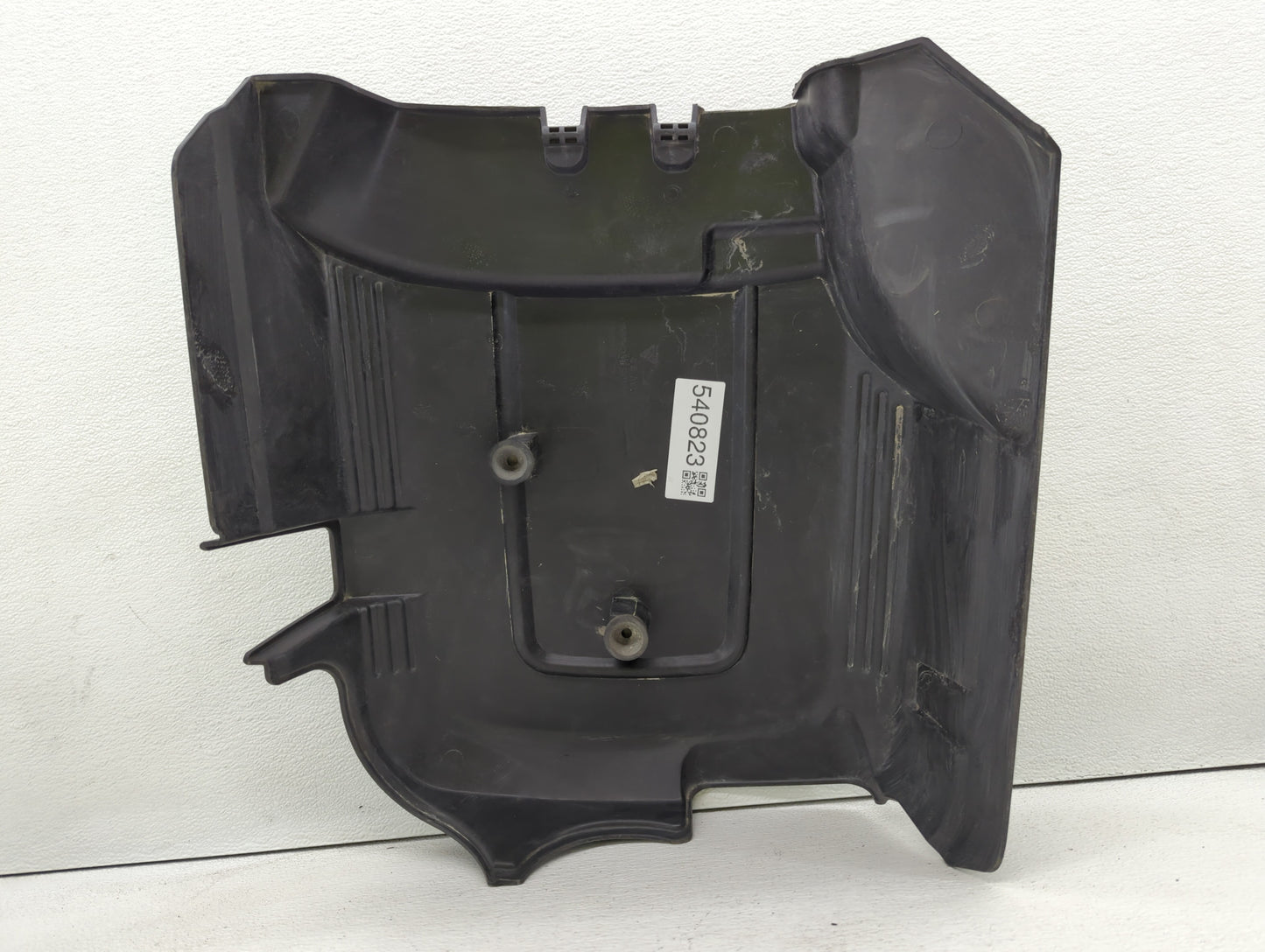 2007 Gmc Yukon Xl 2500 Engine Cover - Oemusedautoparts1.com