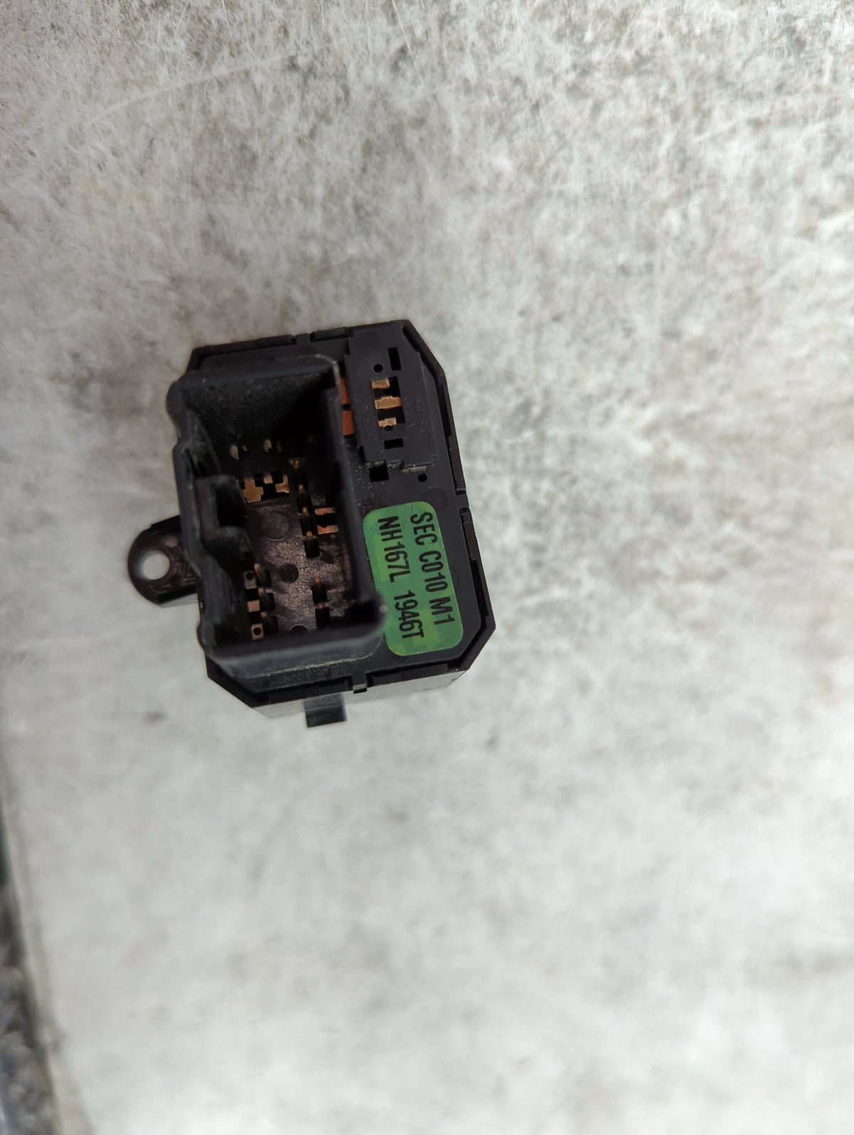 2007 Honda Accord Master Power Window Switch Replacement Driver Side Left P/N:SEC C010 M1 NH167L 1946T Fits OEM Used Auto Pa