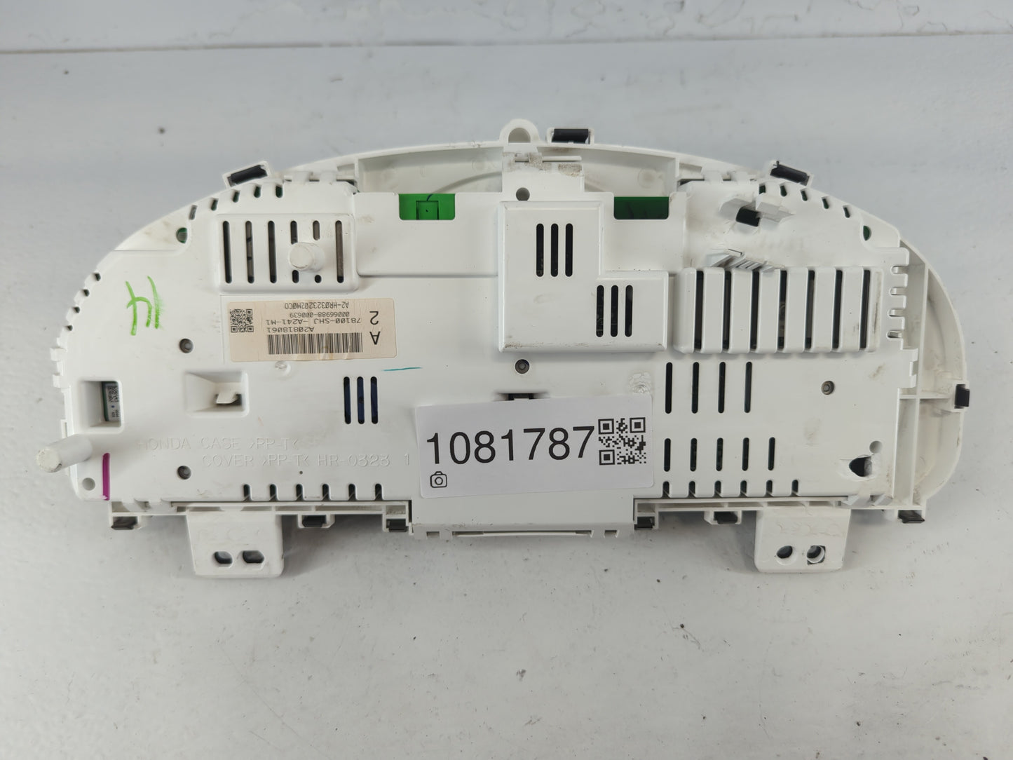 2005-2010 Honda Odyssey Instrument Cluster Speedometer Gauges Fits Fits 2005 2006 2007 2008 2009 2010 OEM Used Auto Parts -