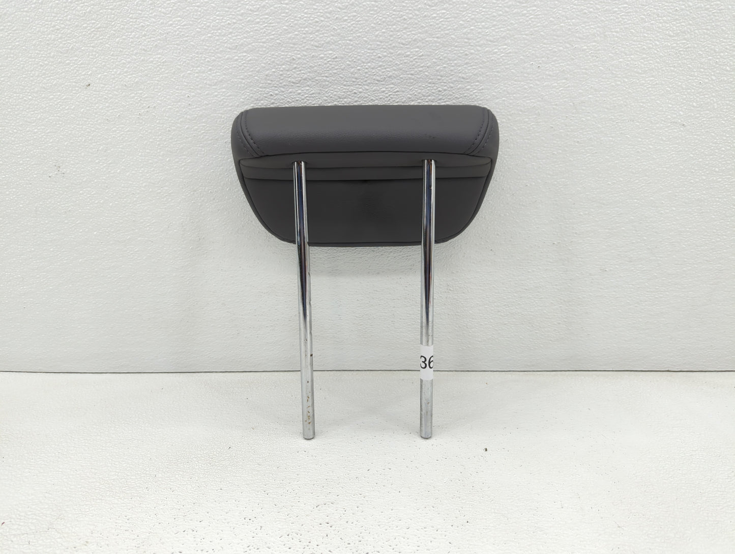 2007 Honda Odyssey Headrest Head Rest Rear Center Seat Fits OEM Used Auto Parts - Oemusedautoparts1.com