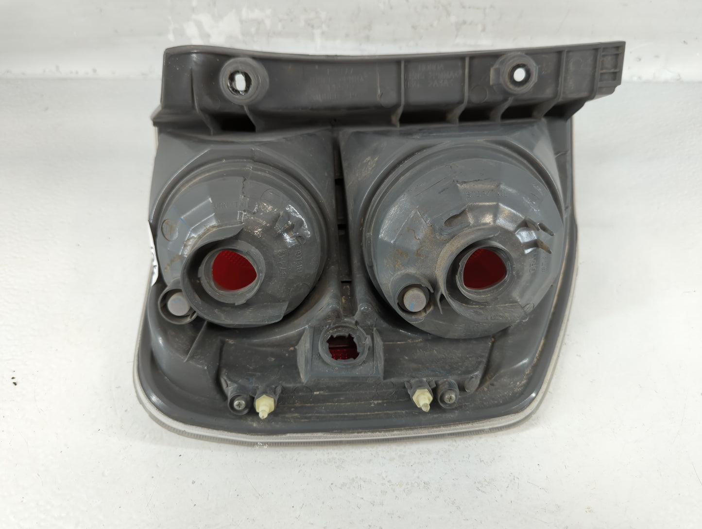 2006-2008 Honda Pilot Tail Light Assembly Passenger Right OEM P/N:7443 Fits Fits 2006 2007 2008 OEM Used Auto Parts - Oemuse