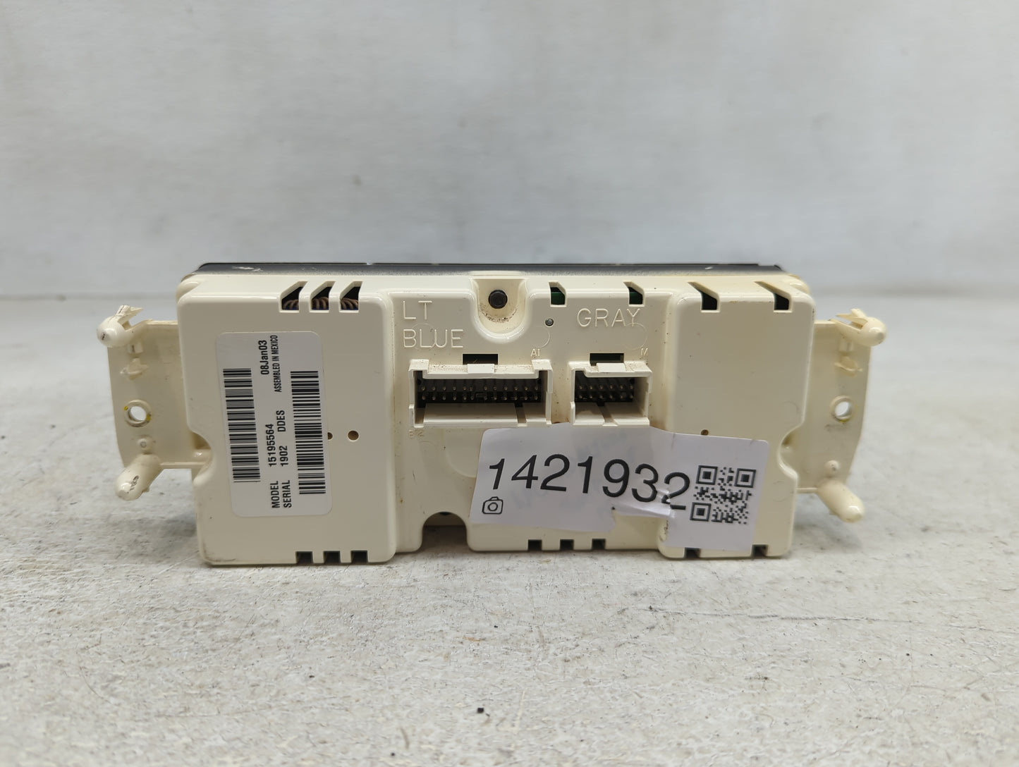 2007 Hummer H2 Climate Control Module Temperature AC/Heater Replacement P/N:15195564 Fits OEM Used Auto Parts - Oemusedautop