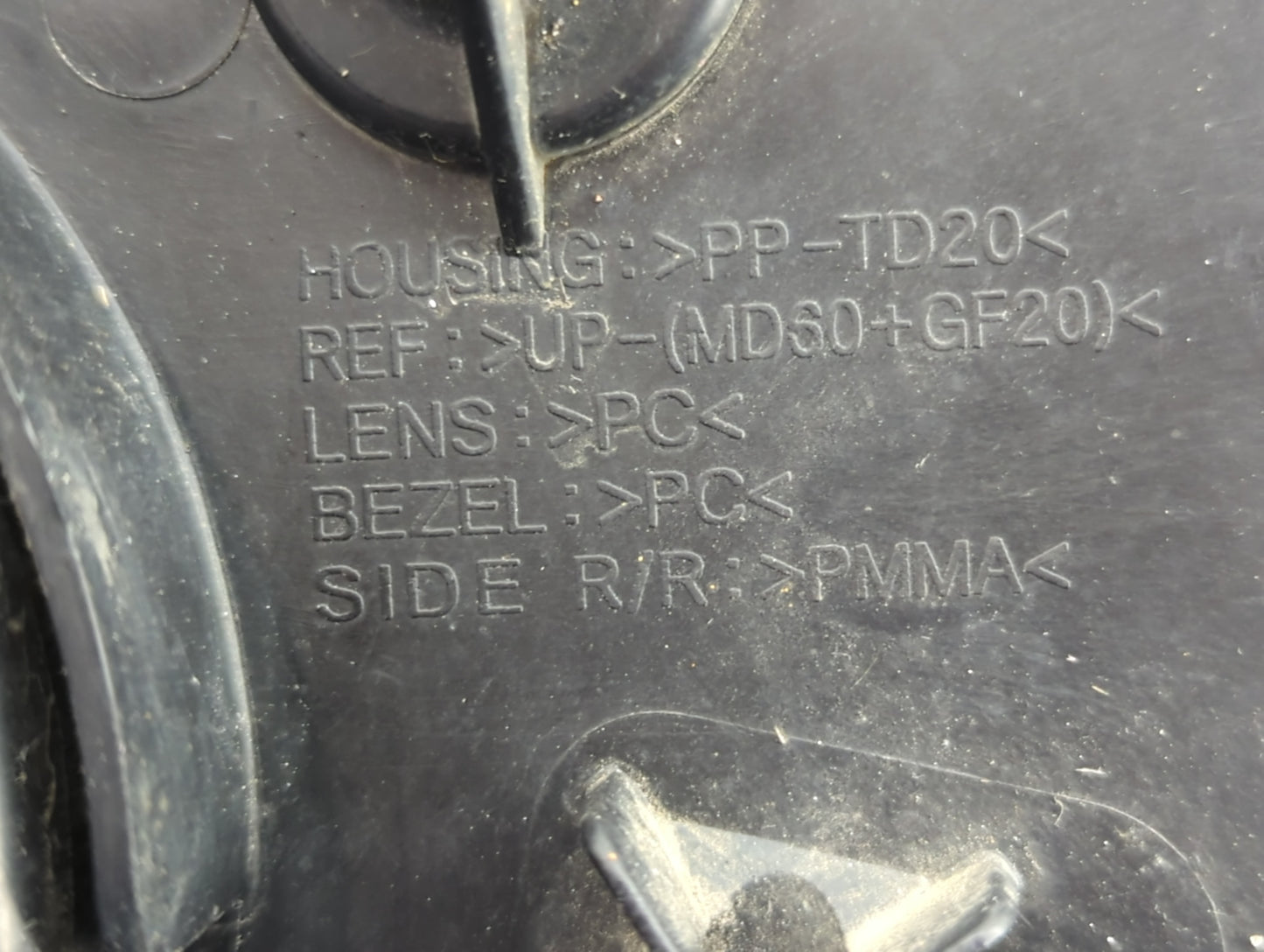 2006-2011 Hyundai Accent Driver Left Oem Head Light Headlight Lamp - Oemusedautoparts1.com