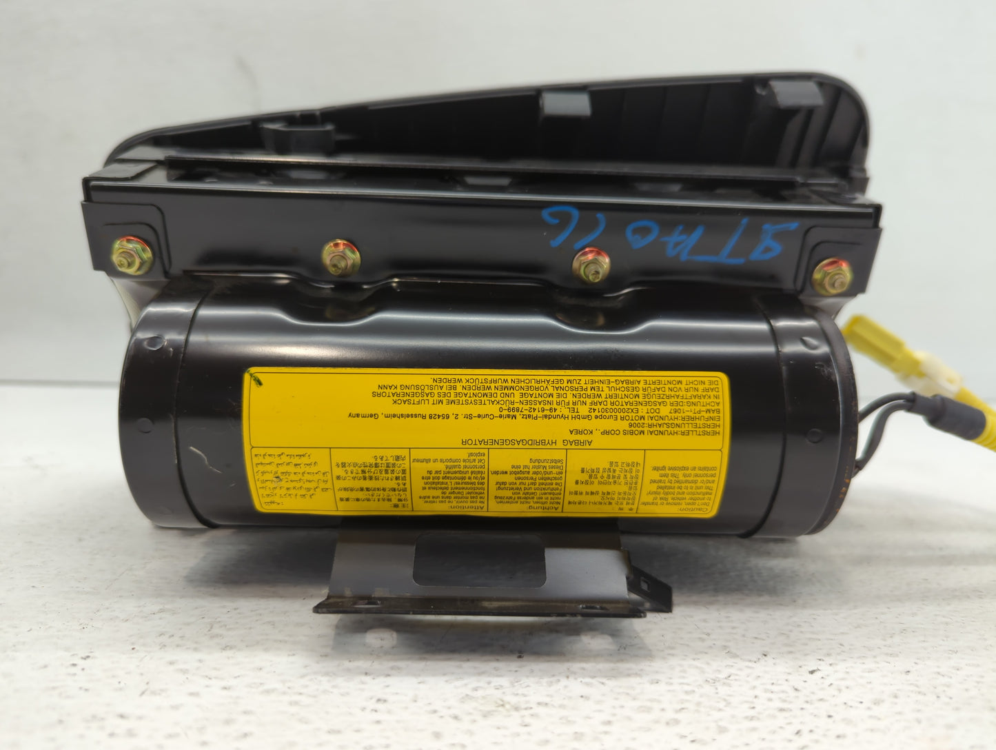 2006-2009 Hyundai Accent Air Bag Driver Left Steering Wheel Mounted P/N:845601E500WK Fits Fits 2006 2007 2008 2009 OEM Used