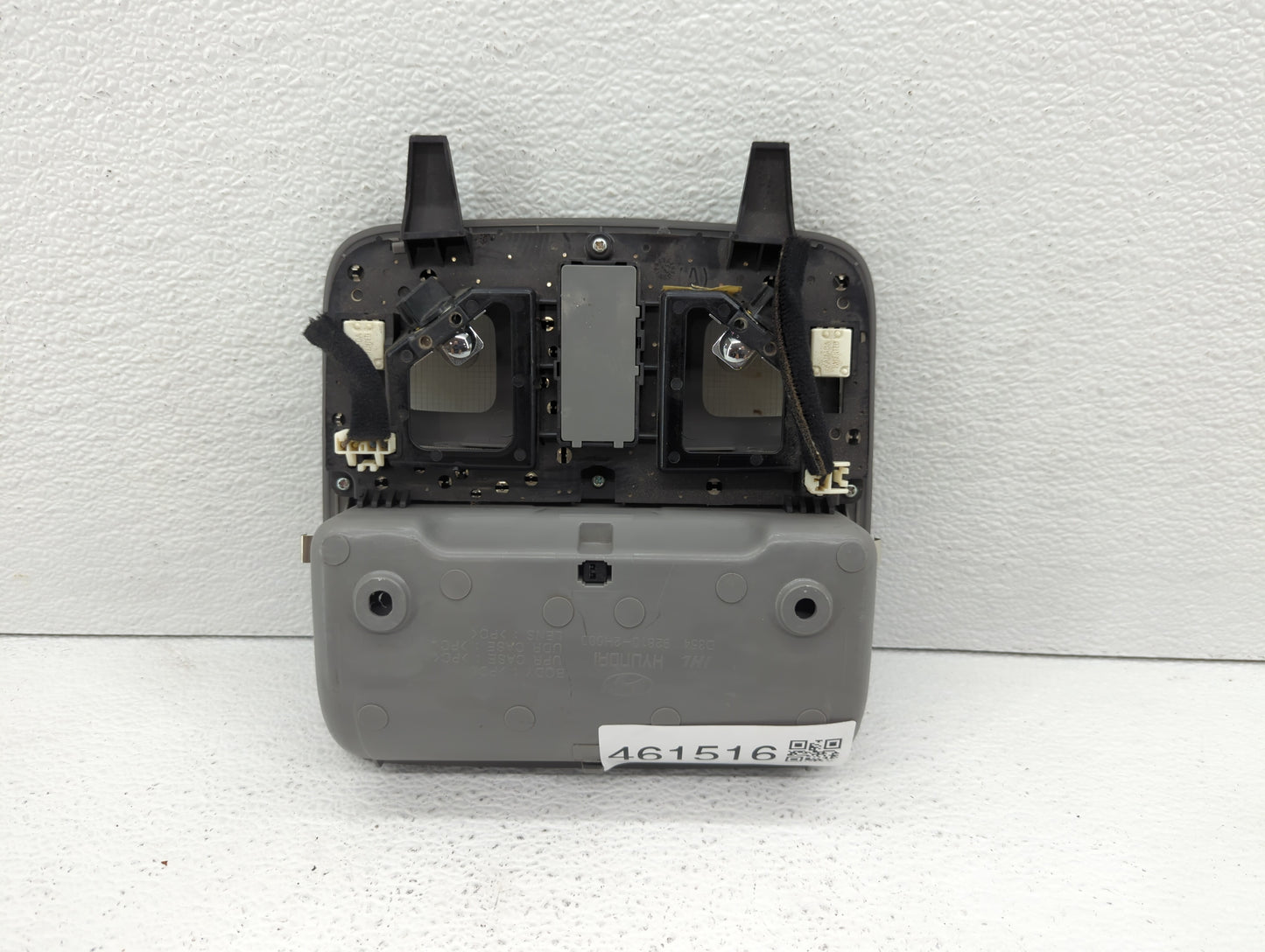 2007 Hyundai Elantra Overhead Roof Console Grey - Oemusedautoparts1.com