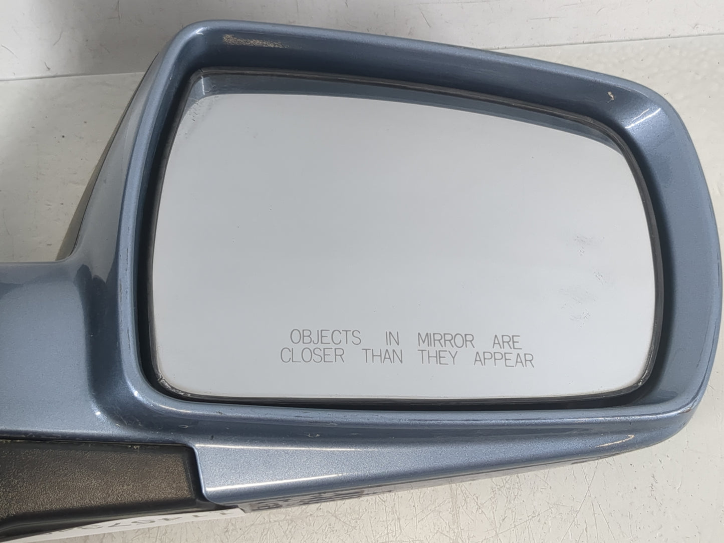 2007-2010 Hyundai Entourage Passenger Side View Mirror - Right Door Mirror OEM Used - Oemusedautoparts1.com