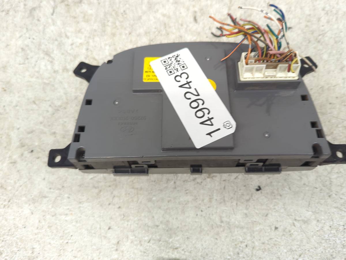 2010-2012 Hyundai Santa Fe Climate Control Module Temperature AC/Heater Replacement P/N:97250-2BXXX Fits Fits 2010 2011 2012
